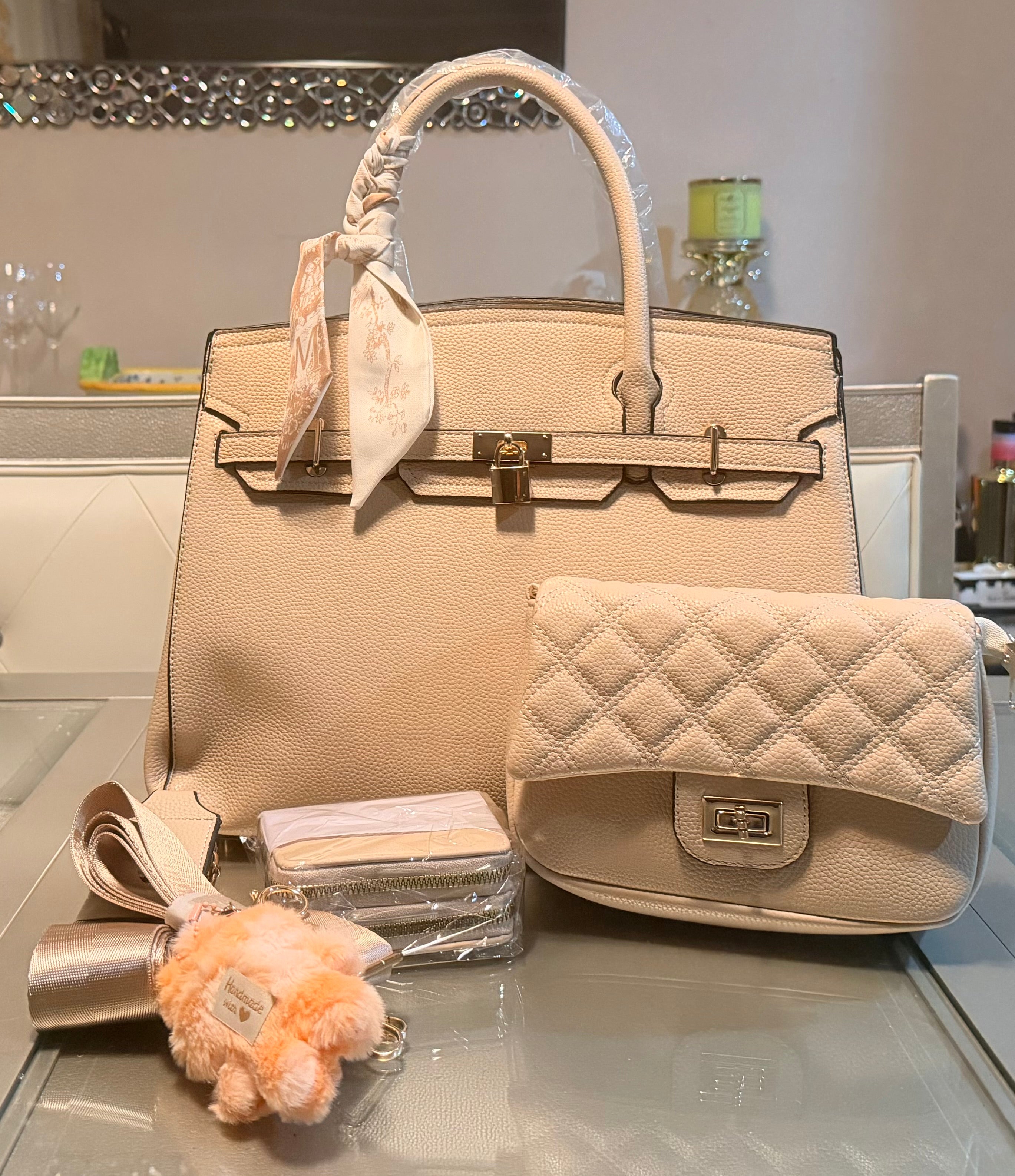 Elegant Structured Tote Set with Quilted Crossbody & Accessories