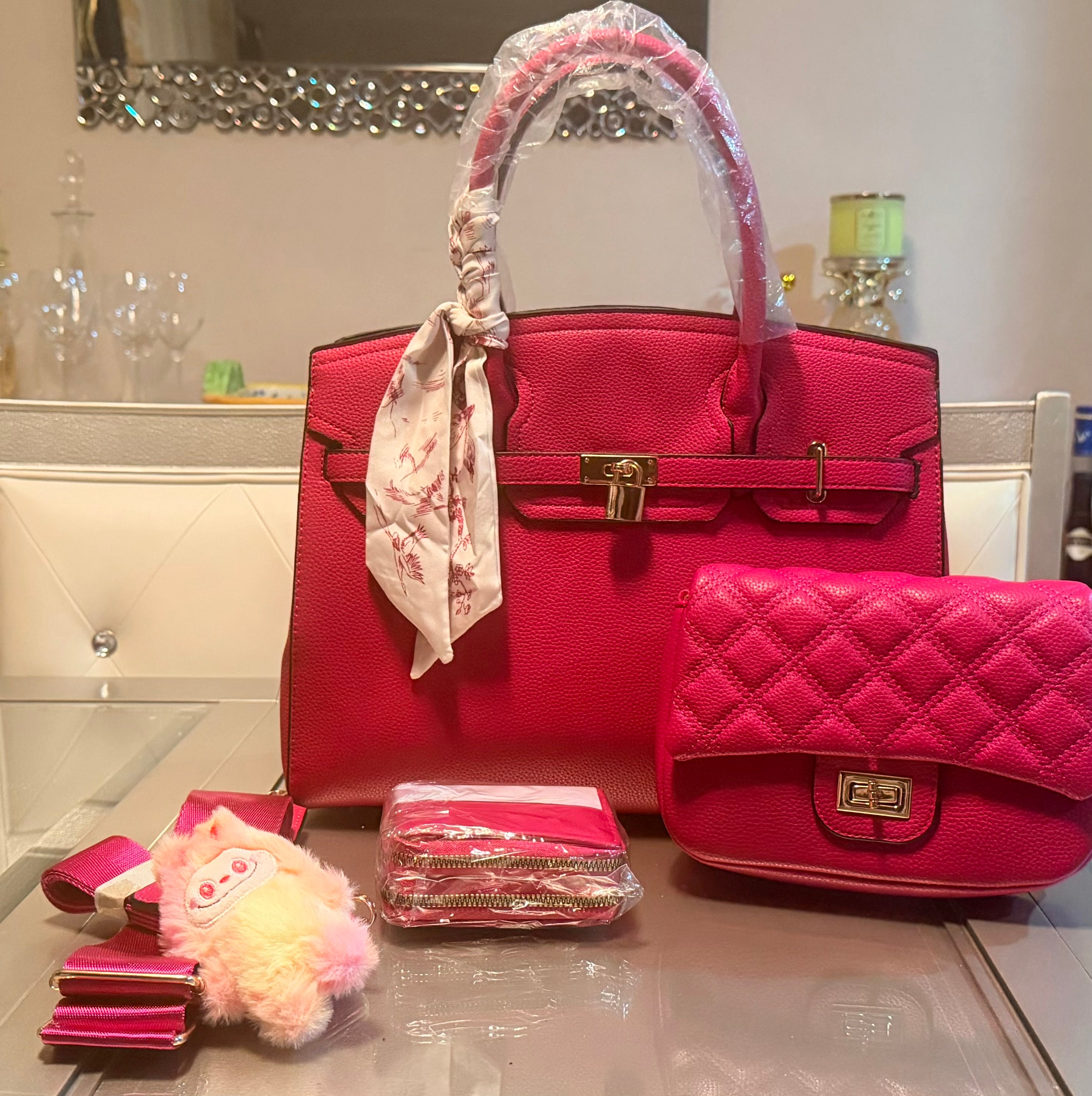 Elegant Structured Tote Set with Quilted Crossbody & Accessories